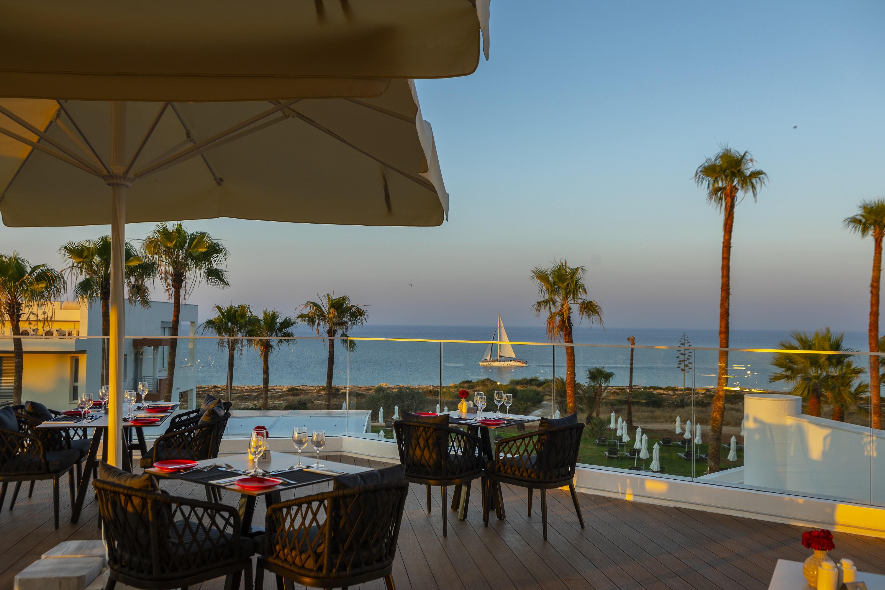 Leonardo Crystal Cove Hotel & Spa - Adults Only Протарас Екстериор снимка